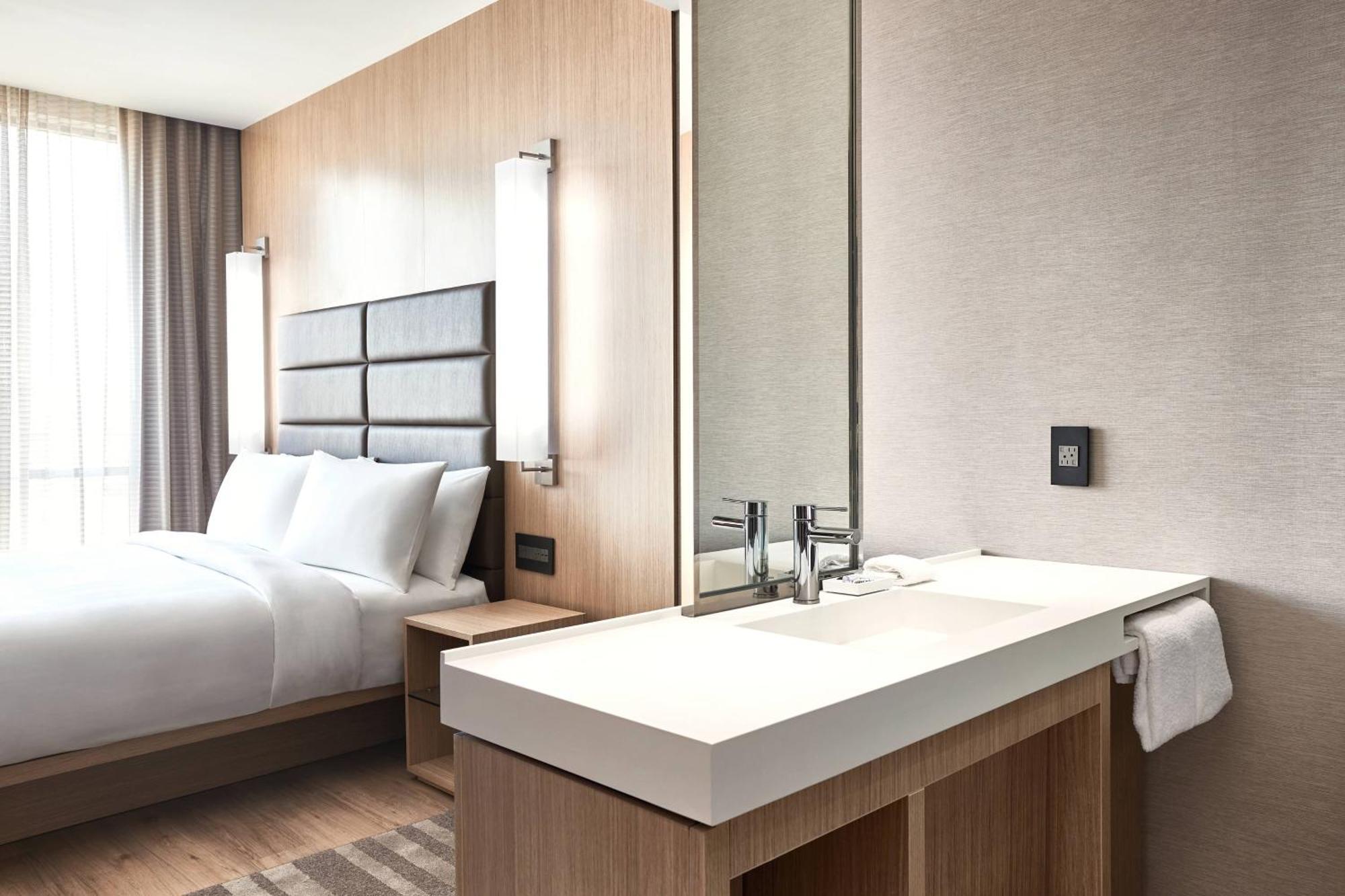 Ac Hotel By Marriott Dallas Frisco Exterior photo